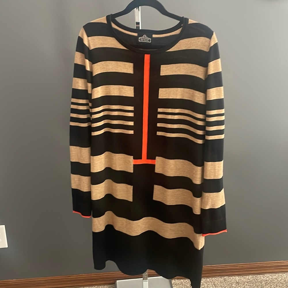 Angie sweater dress size L